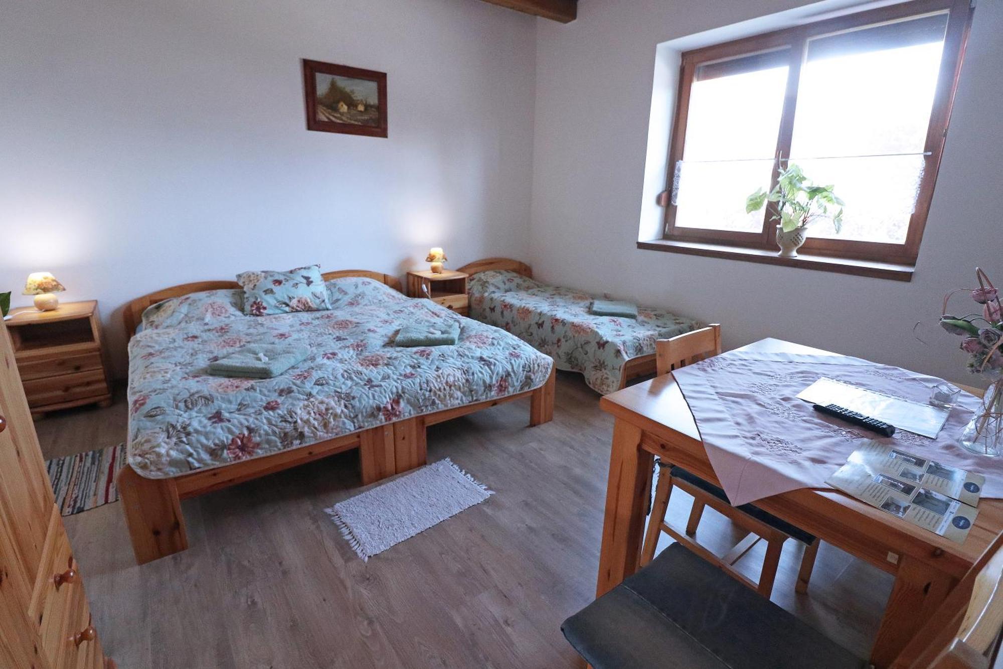 Hotel Fuezesi Papa Vendeghaza Harta Exterior foto