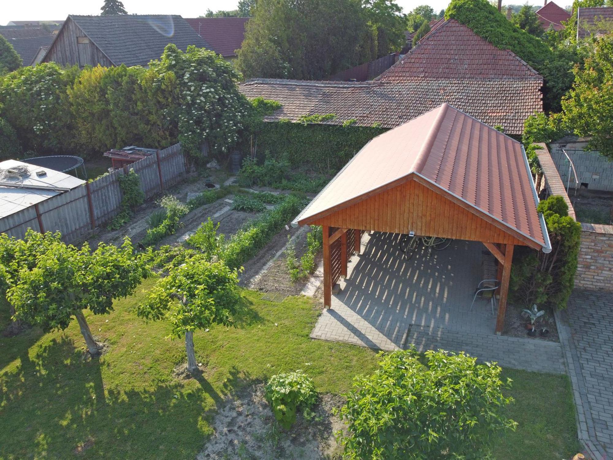 Hotel Fuezesi Papa Vendeghaza Harta Exterior foto
